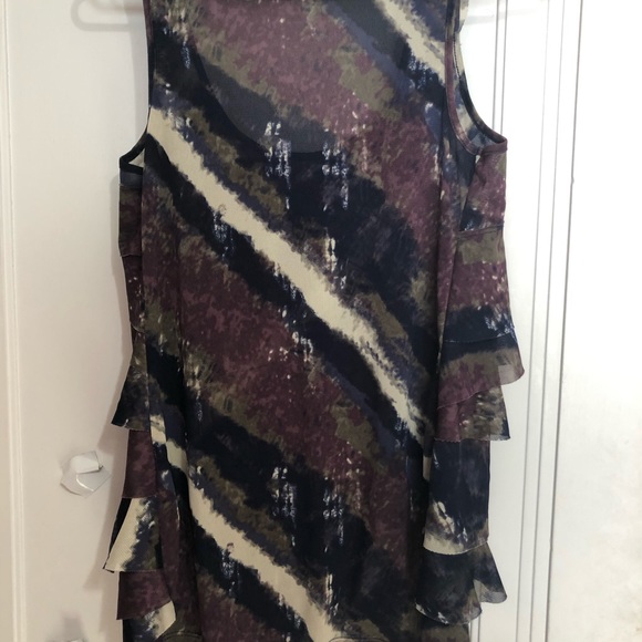 MOTHERHOOD MATERNITY TOP. SMALL - Picture 8 of 9